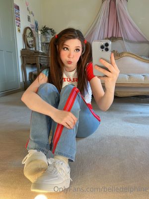 belle-delphine-1 photo #1831 photo n 1831