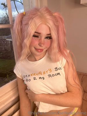 belle-delphine-1 photo #5820 photo n 5820