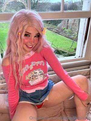 belle-delphine-1 photo #5628 photo n 5628