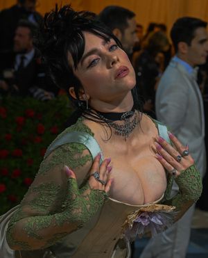 Billie Eilish - Thumb