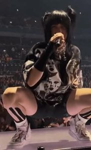 billie-eilish video #746 photo n 746