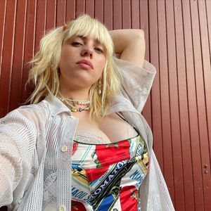 Billie Eilish - Thumb