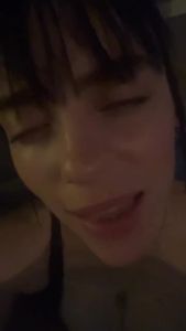 Billie Eilish - Thumb