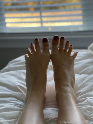 blondifeet-1 photo #109 photo n 109