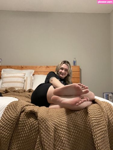 Blondifeet - Image