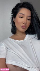 Brenda Vanessa N7