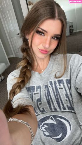 Brooke Monk - Image