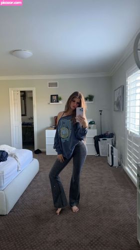 Brooke Monk - Image