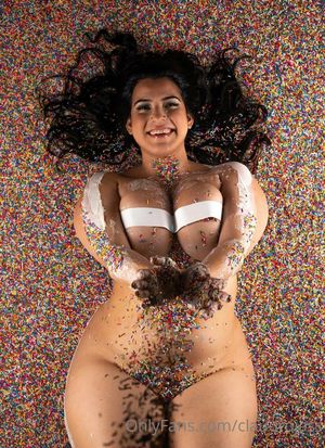 claudia-rojas-1 photo #8 photo n 8