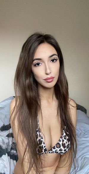 Coral Larsen N6