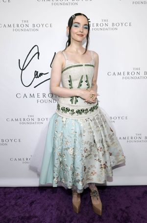 dove-cameron-1 photo #444 photo n 444
