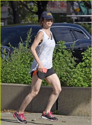 ellie-kemper-1 photo #17 photo n 17