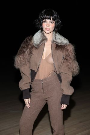 emily-ratajkowski-1 photo #1314 photo n 1314