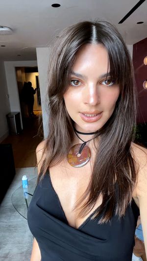 emily-ratajkowski-1 photo #2227 photo n 2227