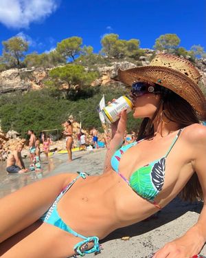 emily-ratajkowski-1 photo #875 photo n 875