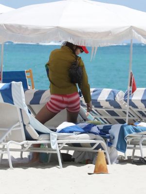 emily-ratajkowski-1 photo #2011 photo n 2011