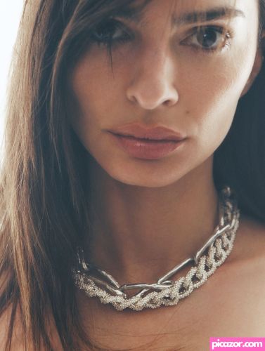 Emily Ratajkowski - Image