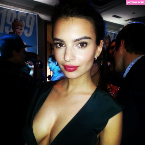 Emily Ratajkowski - Image
