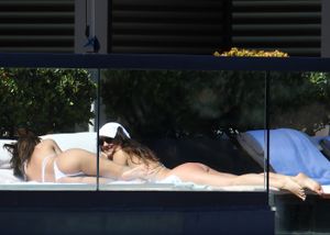 emily-ratajkowski-1 photo #1524 photo n 1524