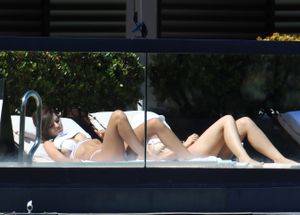 emily-ratajkowski-1 photo #1514 photo n 1514