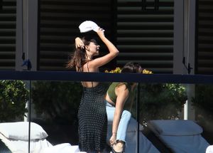 emily-ratajkowski-1 photo #1527 photo n 1527
