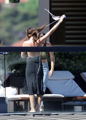 emily-ratajkowski-1 photo #1650 photo n 1650