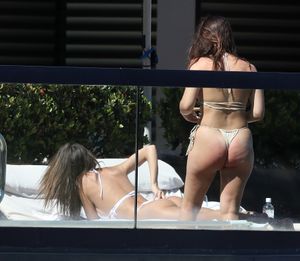 emily-ratajkowski-1 photo #1449 photo n 1449