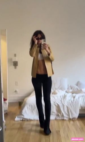 Emily Ratajkowski - Image