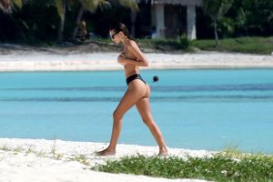 emily-ratajkowski-1 photo #824 photo n 824