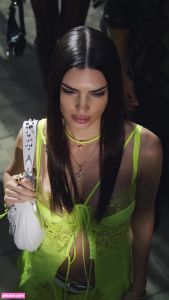 emily-ratajkowski-1 video #1306 photo n 1306