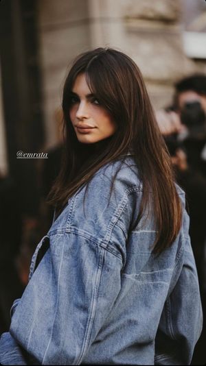 emily-ratajkowski-1 photo #883 photo n 883