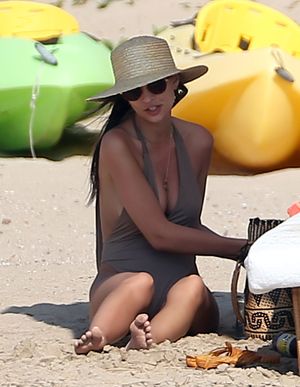 emily-ratajkowski-1 photo #801 photo n 801