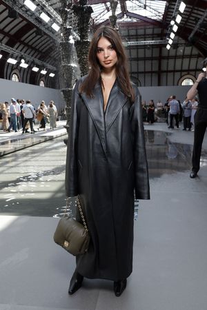 emily-ratajkowski-1 photo #2276 photo n 2276