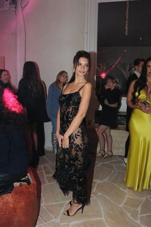emily-ratajkowski-1 photo #1355 photo n 1355