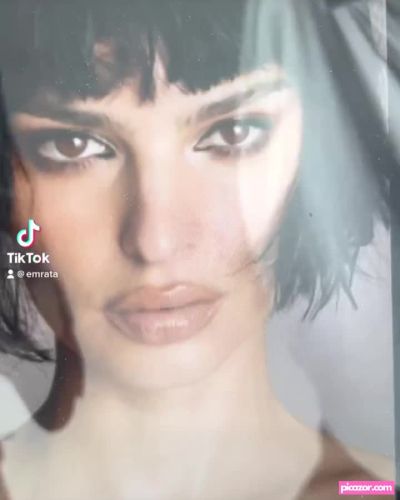Emily Ratajkowski - Image