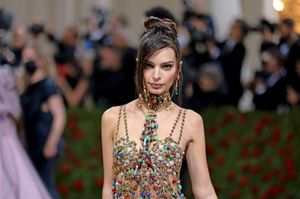 emily-ratajkowski-1 photo #166 photo n 166