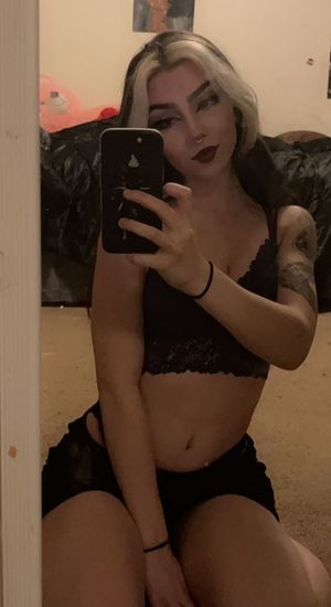 gianna-hades-1 photo #51 photo n 51