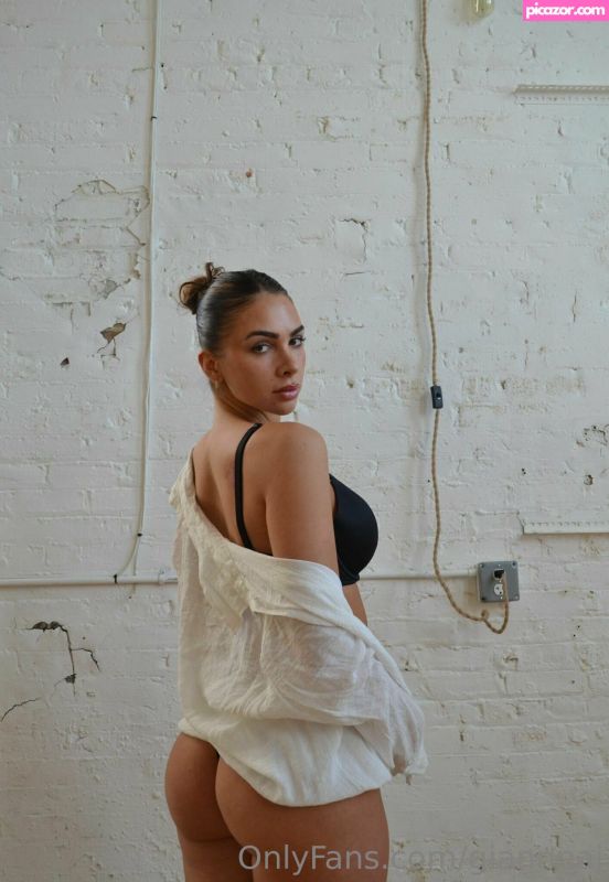 Giannnaj N8