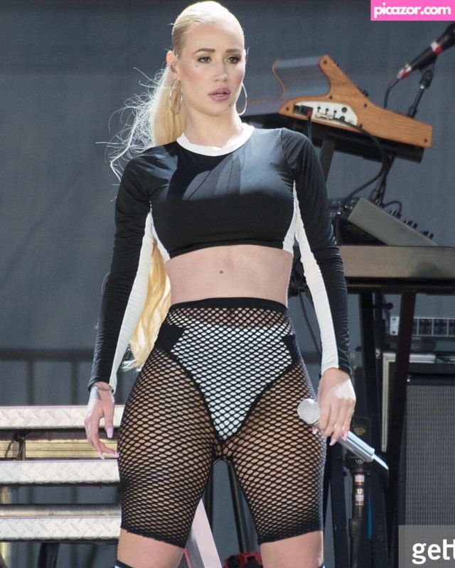 Iggy Azalea N73