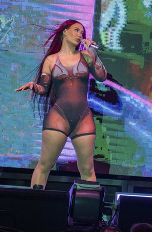 Iggy Azalea N10