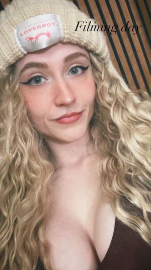 Janet Devlin N4