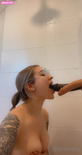 Jen Brett - Image