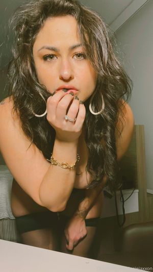 josiejaxxon-hotwife photo #56 photo n 56
