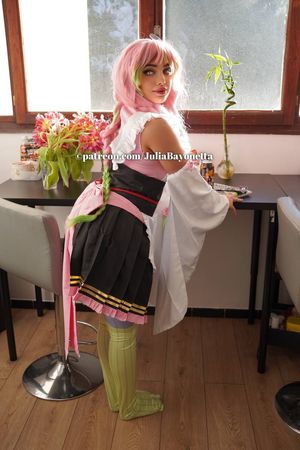 julia-bayonetta-2 photo #413 photo n 413