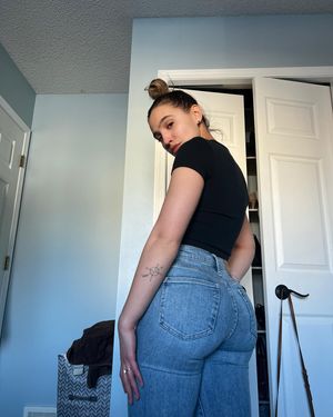 kaitlynadventures N1