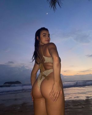 kalani-hilliker photo #18 photo n 18