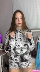 kate-kuray video #2031 photo n 2031