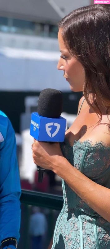 Kay Adams N75