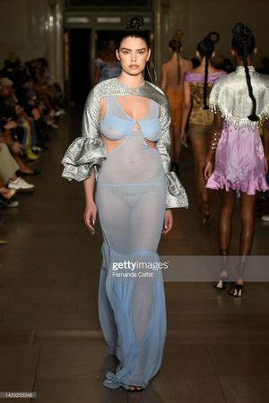 lauren-searle-1 photo #19 photo n 19