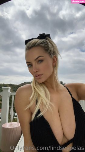 Lindsey Pelas - Image